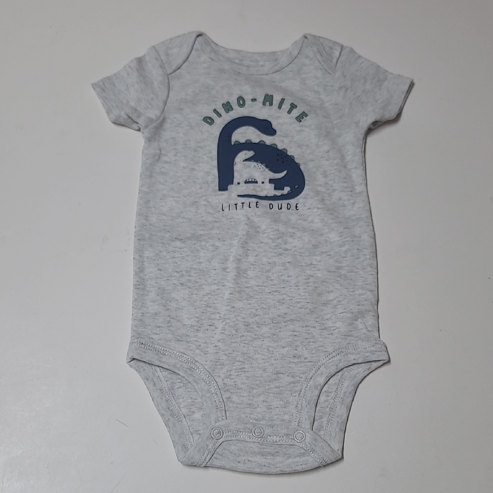 NWOT Carter's Light Gray Dino Onsie 🦖